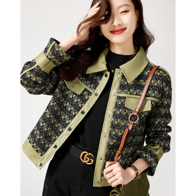 The counter withdraws the cabinet and cuts the label. The original single-export women's clothing with a small fragrance style stitching collar pocket design short coat autumn