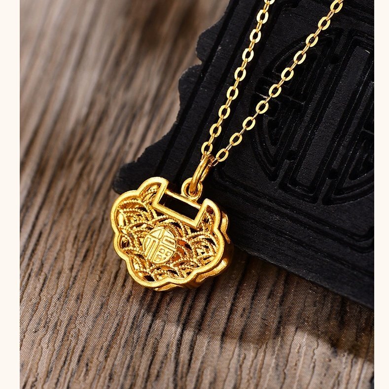 Xiaohongshu’S Popular Plaster Mold with Blessing Characters, Safe Lock Bag Pendant, Cut Out Filigree Lock Pendant, Jewelry Processing and Goldsmithing Xiaohongshu’S Popular Plaster Mold with Blessing Characters, Safe Lock Bag Pendant, Cut Out Filigree Lock Pendant, Jewelry Processing and Goldsmithing