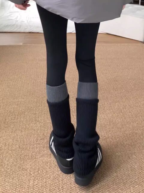 Patchwork Sock Set with Shark Print Leggings for Women, Autumn and Winter Knitted Thickened Long Leg Warmers