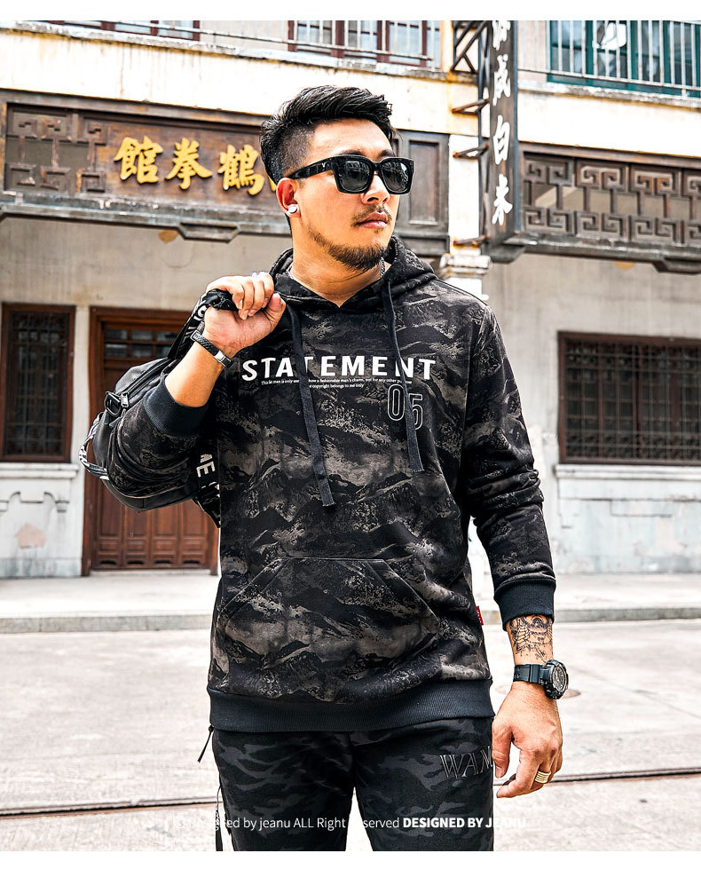 Tide thương hiệu kích thước lớn nam trùm đầu áo len mới chất béo béo béo ngụy trang tóc tối màu với phân bón để tăng mui xe quần jean nam big size