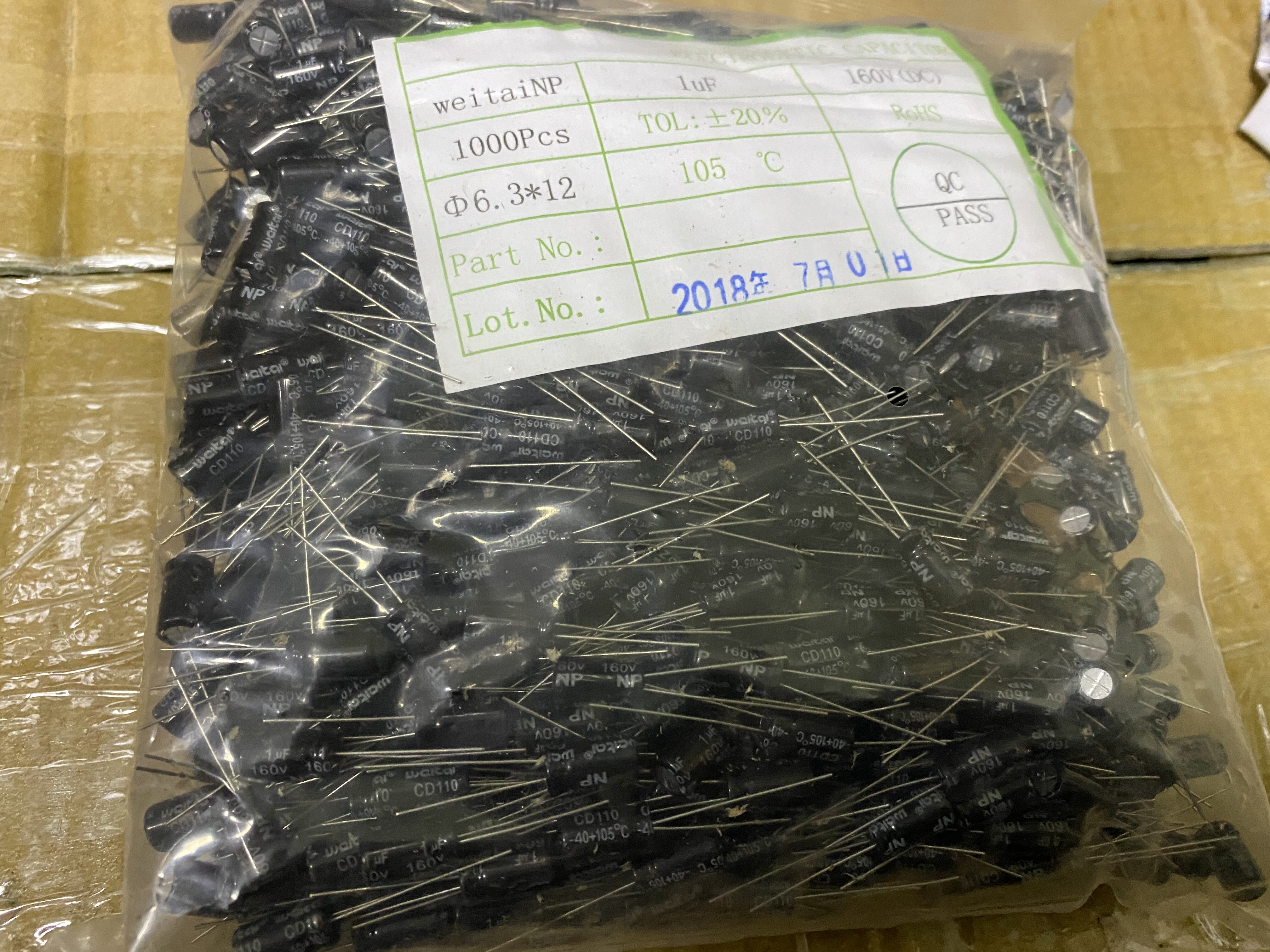 NP160V1UF NP160V1UF 1UF160V electrolytic capacitor volume 6X12 1 package 1000 RMB100