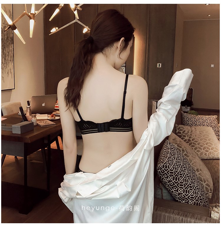Ren làm đẹp trở lại không dấu vết không vòng thép đồ lót nữ mỏng phần áo ngực thu thập bộ sưu tập sữa gợi cảm trên bộ áo ngực hỗ trợ quần chip ren