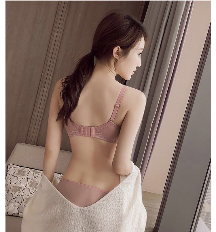Đồ lót ren nữ công chúa mơ không dấu vết không vòng thép tập hợp ngực nhỏ làm đẹp trở lại nhận sữa trên bộ áo ngực do lot nu