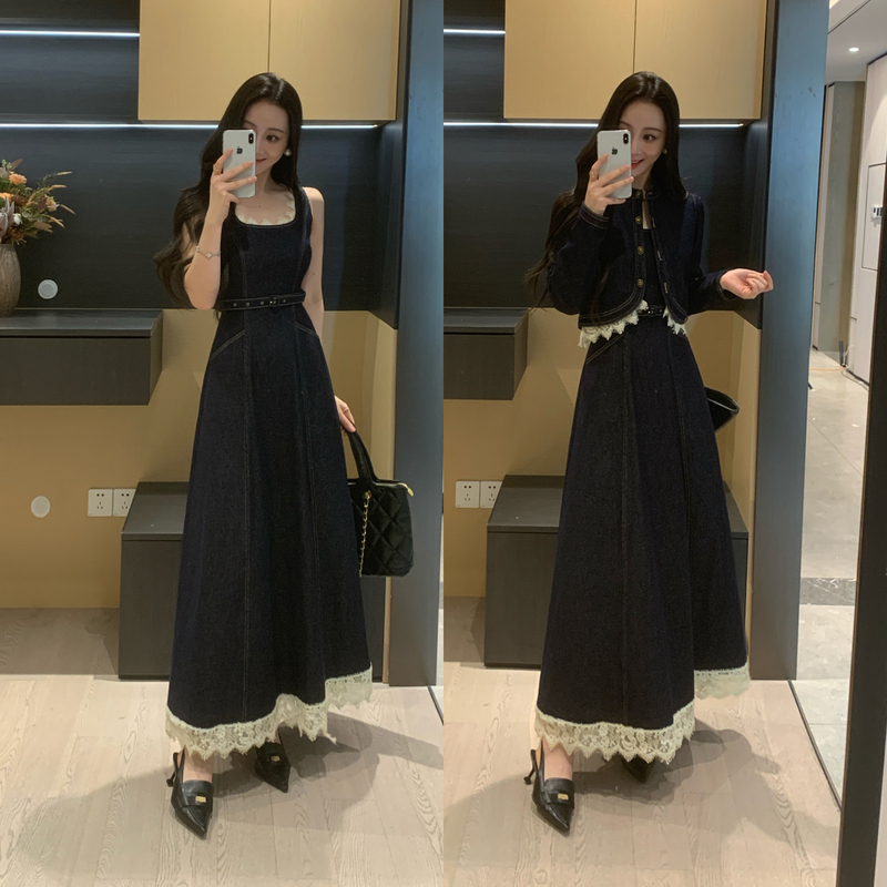 Xinyi [Hong Kong Island's Daughter] Retro Sweet Style Lace Patchwork Denim Suit for Women, Autumn Slimming Waist Dress