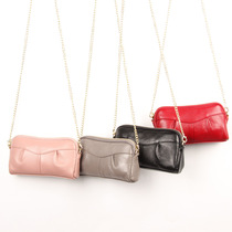 2021 new European and American womens leather clutch shoulder chain oblique span small bag mobile phone coin purse clutch bag tide