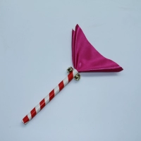 Роза красная