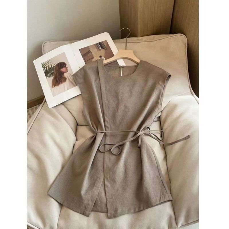 Korean Style Design, Solid Color, Front Slit, Tie-Waist Shirt for Women, Summer, High-End, Elegant, Slimming, Sleeveless Top, Trendy Korean Style Design, Solid Color, Front Slit, Tie-Waist Shirt for Women, Summer, High-End, Elegant, Slimming, Sleeveless Top, Trendy