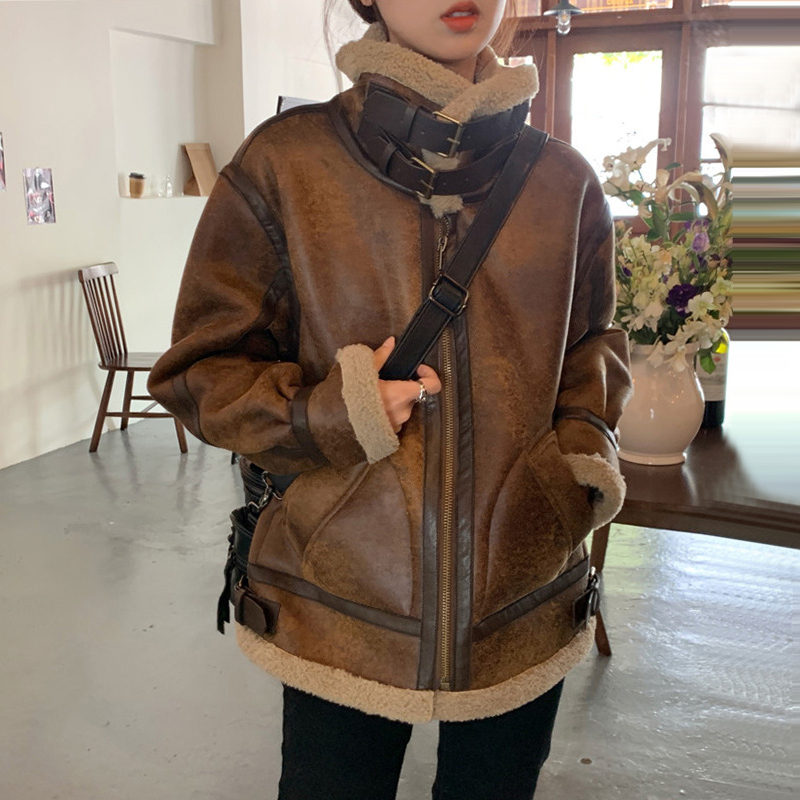 Lamb Fur Coat for Women, Spring Season, High-End Loose-Fitting Biker Jacket, Vintage Fur Integrated Ins-Style Hong Kong Fashion Jacket Lamb Fur Coat for Women, Spring Season, High-End Loose-Fitting Biker Jacket, Vintage Fur Integrated Ins-Style Hong Kong Fashion Jacket