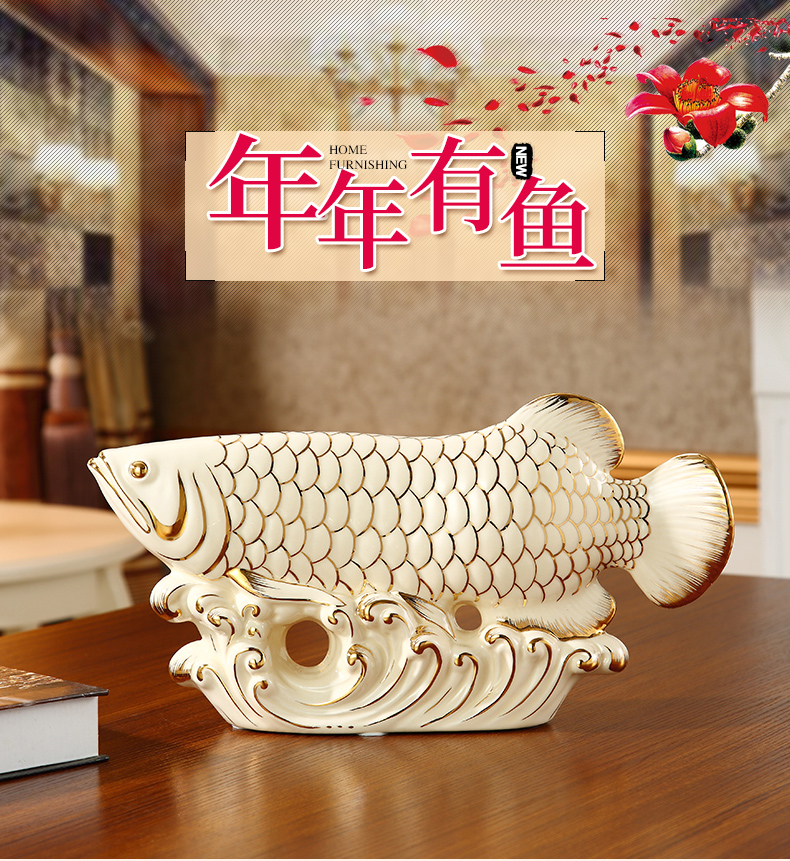 Lucky gold dragon fish and furnishing articles sitting room adornment wine porch TV ark, European - style home decoration ceramics handicraft