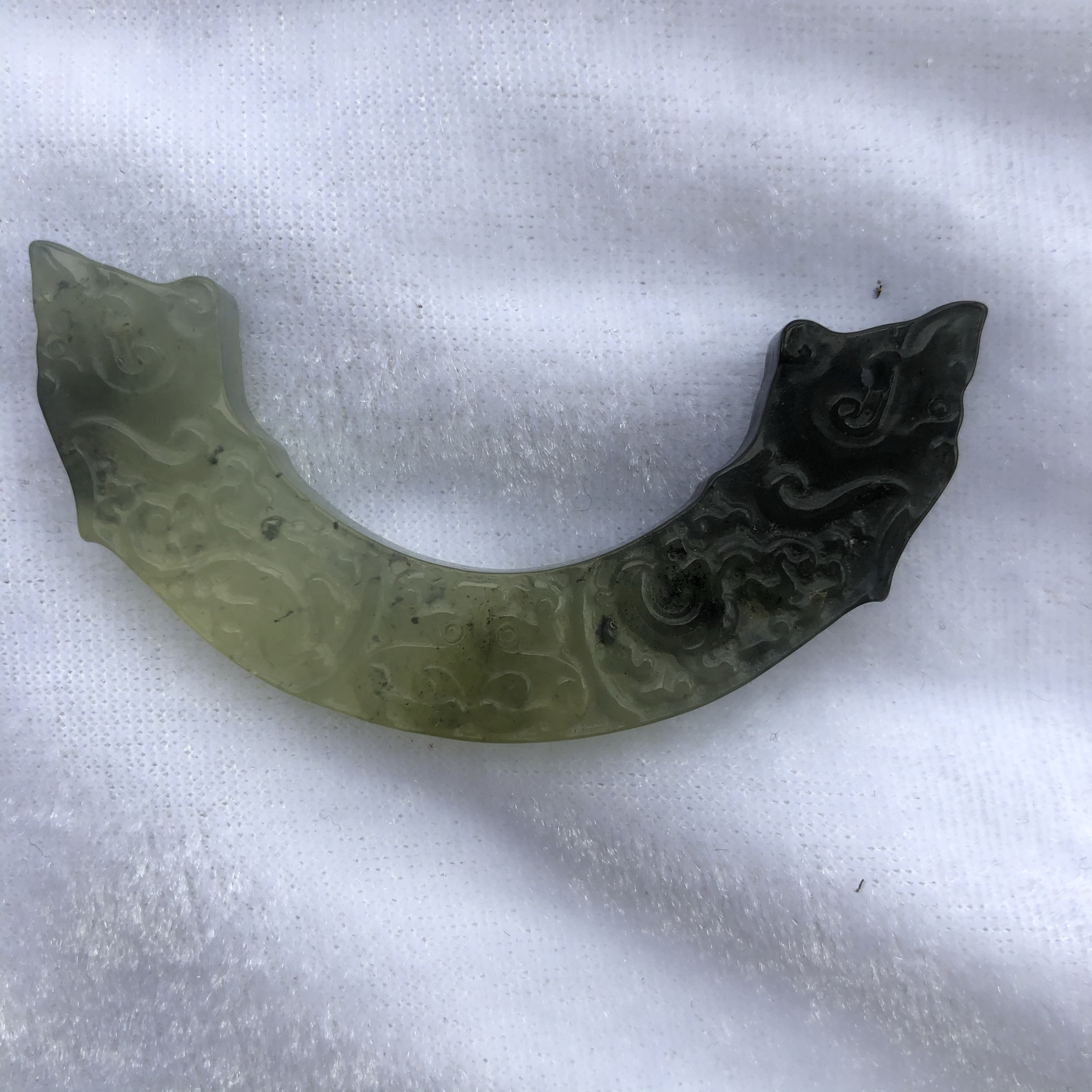 古玩玉器双龙玉璜怎么选?仿古做旧弯璜吊坠避坑指南-其他-淘宝百科网