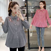  Pregnant womens t-shirt autumn long-sleeved Korean plaid shirt Cute maternity doll shirt short top two-piece set