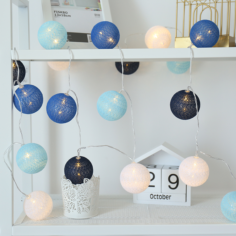 Led lantern flashing light string full of stars romantic ins net red vibrato girl heart room decoration layout Mori