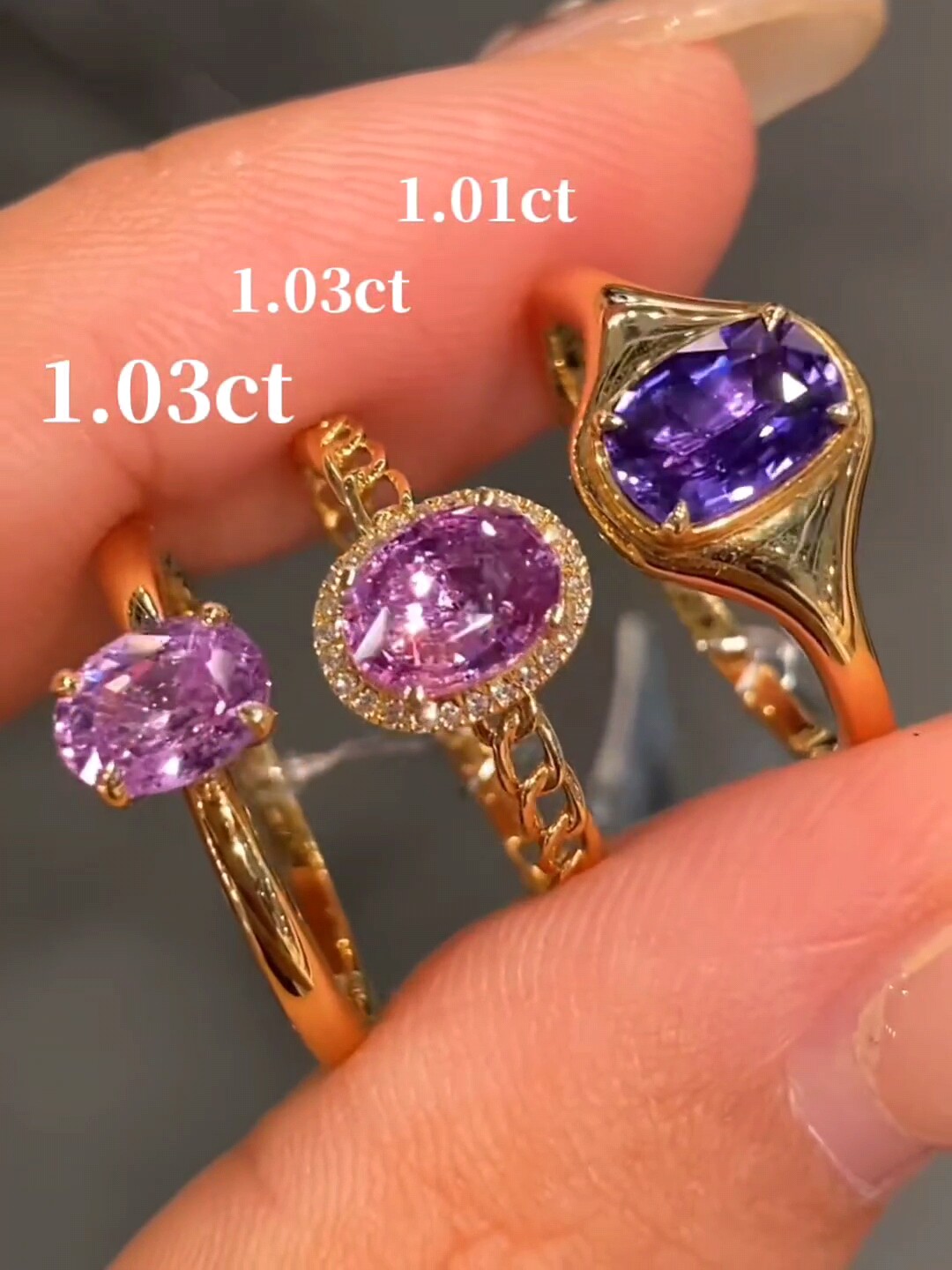 Natural colored sapphire ring, 18k gold inlaid with blue, pink and purple, 1 carat, exquisite and versatile