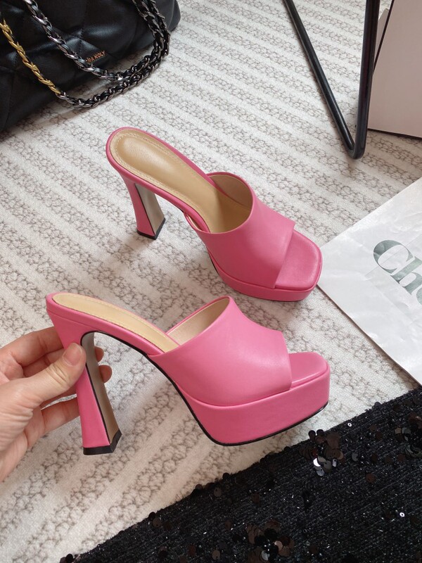 2023 New Style Height-Increasing Genuine Leather Stiletto Platform Sandals, Comfortable and Versatile Slip-On Slippers for Women