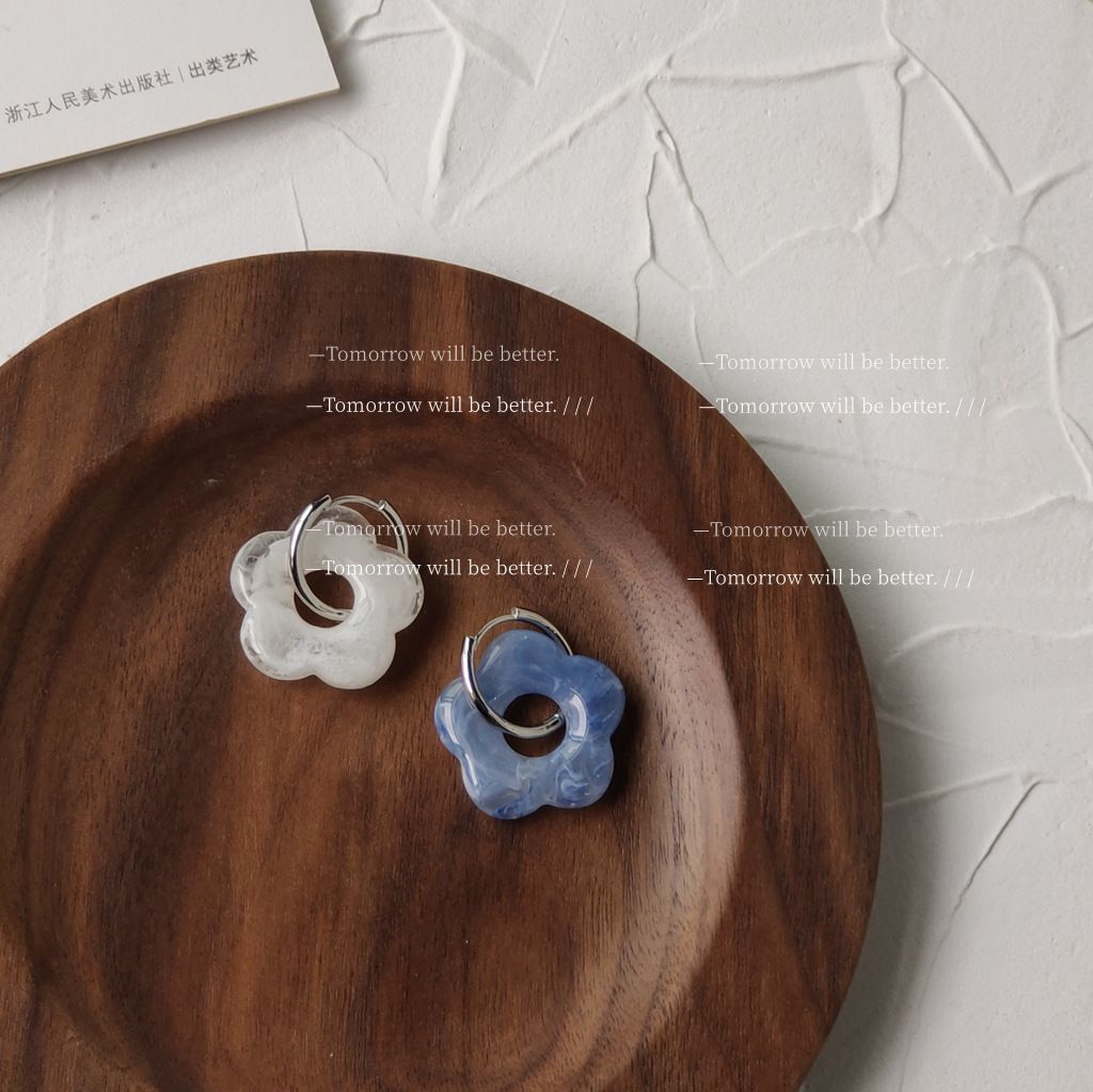 GANMOGU Japanese small fresh and simple flower earrings are gentle and pleasant personality design all-match earrings Korean trend