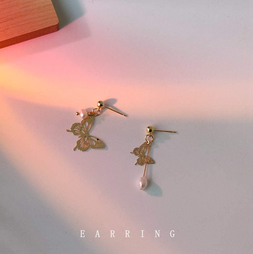 GANMOGU asymmetric freshwater pearl hollow butterfly silver needle earrings female hand-made fairy design earrings Korea