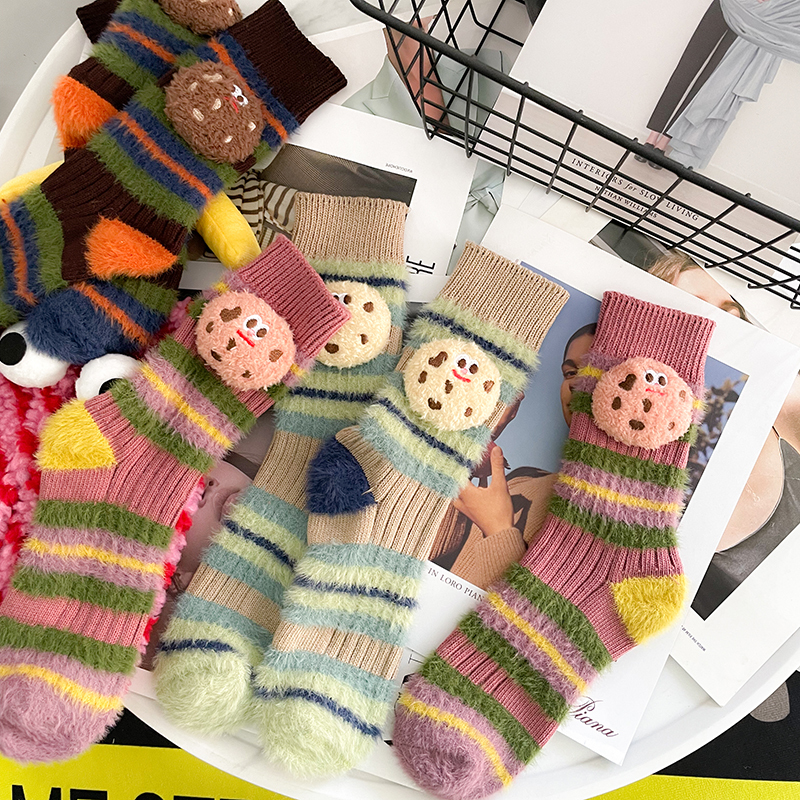 Autumn and Winter Thickened Warm Plush Striped Biscuit Mid-Calf Socks, All-Cotton Paired with Slippers, Shark Pants, Outerwear Long Socks