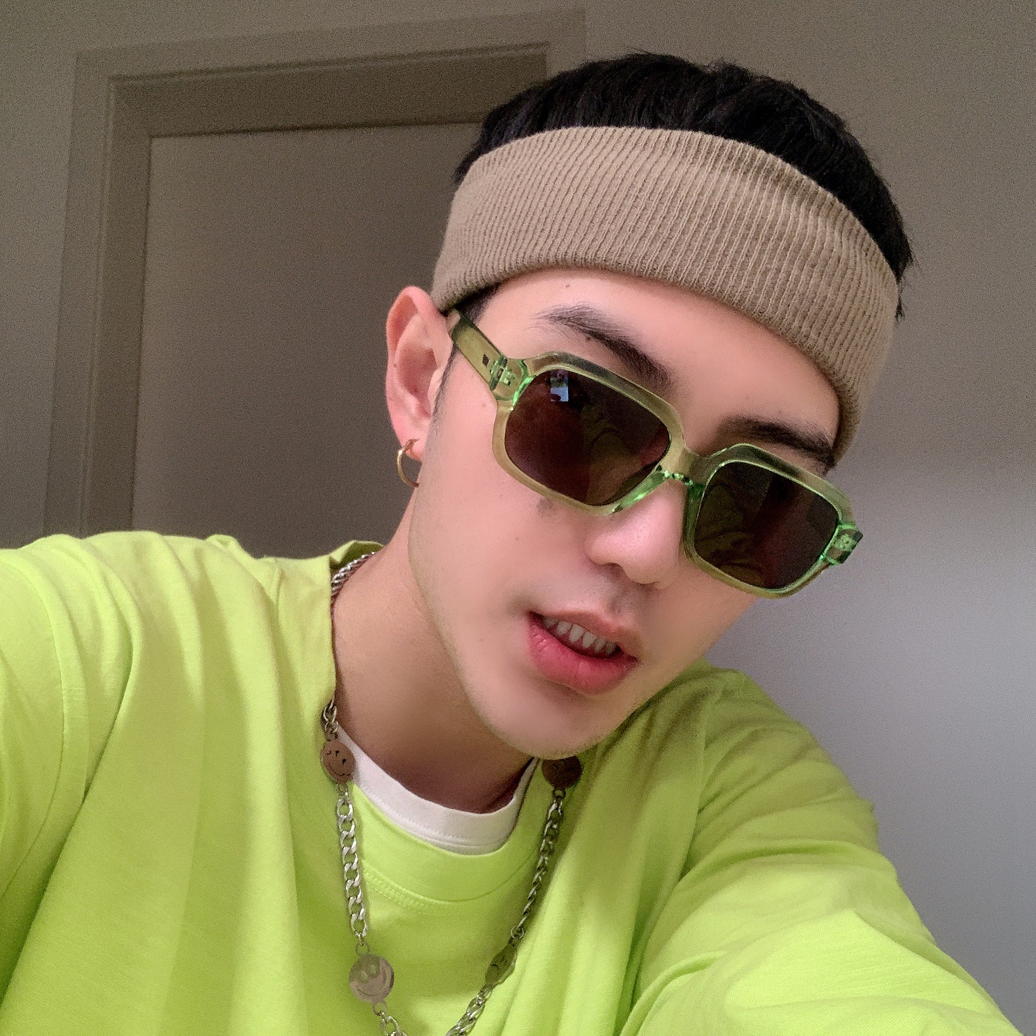 Japanese retro small frame hip-hop y2k square men and women sunglasses concave shape green 90s rectangular sunglasses