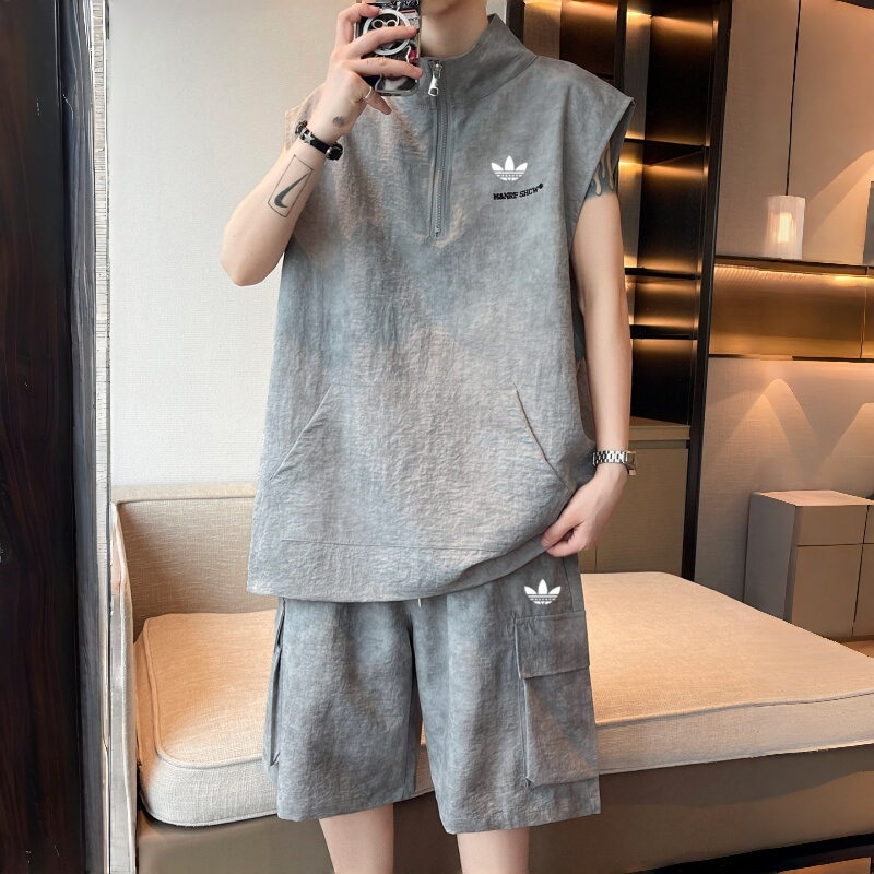 Outlet Exclusive Ice Silk Set for Men, Summer Half-Zip Sleeveless T-Shirt Vest, Short-Sleeve Basketball Casual Shorts
