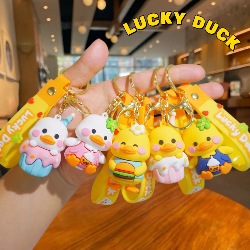 New Cartoon Cute Little Duck Keychain Pendant Couple Bag Decoration Car Key Chain Creative Small Gift