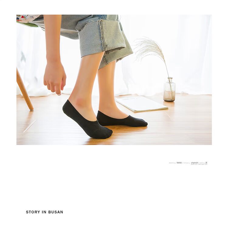 Giày đế xuồng nữ mỏng vô hình vớ mùa hè nông miệng thấp để giúp vớ vớ cotton Hàn Quốc đế rắn màu silicone chống trượt vớ sợi tre