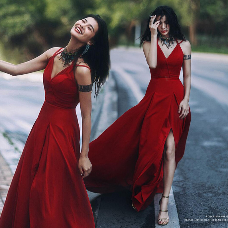 Photo gallery themed clothing 2022 new Brigade slapping red harness Dress Lovers Street Pat personality Write a real trailing wedding dress