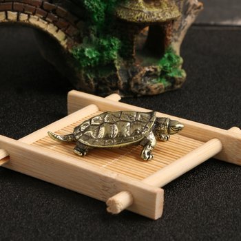 Ancient brass turtle and turtle sculpture ornaments, home car