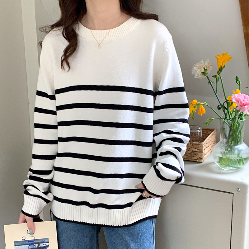 100% Cotton Black and White Striped Crew Neck Sweater for Women, New Autumn and Winter Style, Loose and Lazy Style Design, Pullover Knitwear