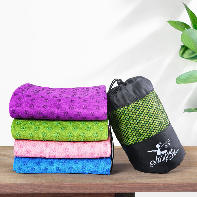 Yoga blanket towel Non-slip portable PVC particles sweat absorption does not fade widen professional environmental protection yoga towel