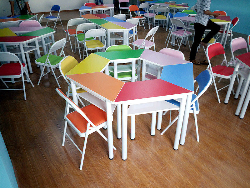 Primary and secondary school students desks and chairs art desks training desks color reading table psychological counseling table splicing trapezoidal table