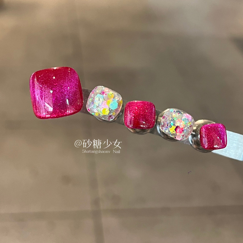 Red Cat-Eye Toenail Stickers 2026 New Style High-End Toenail Patches Pure Handmade Toenail Wearable Nail Art