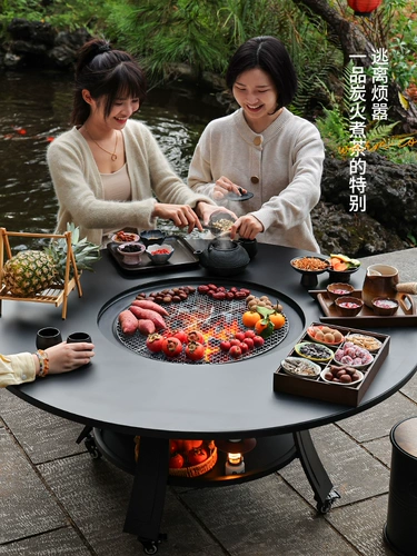 Приготовление чая вокруг печи, домашняя домашняя печь для жарки, полный набор бытовой техники, сбор зимой вокруг печи для барбекю во дворе, чтобы согреть стол.