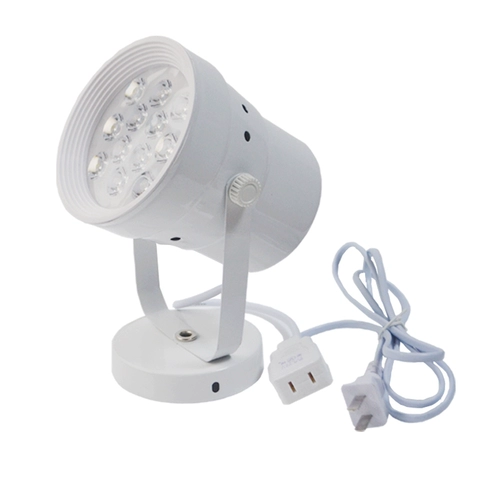 Светодиодные свадебные светильники могут соединить красочные цветовые переменные световые светильники.