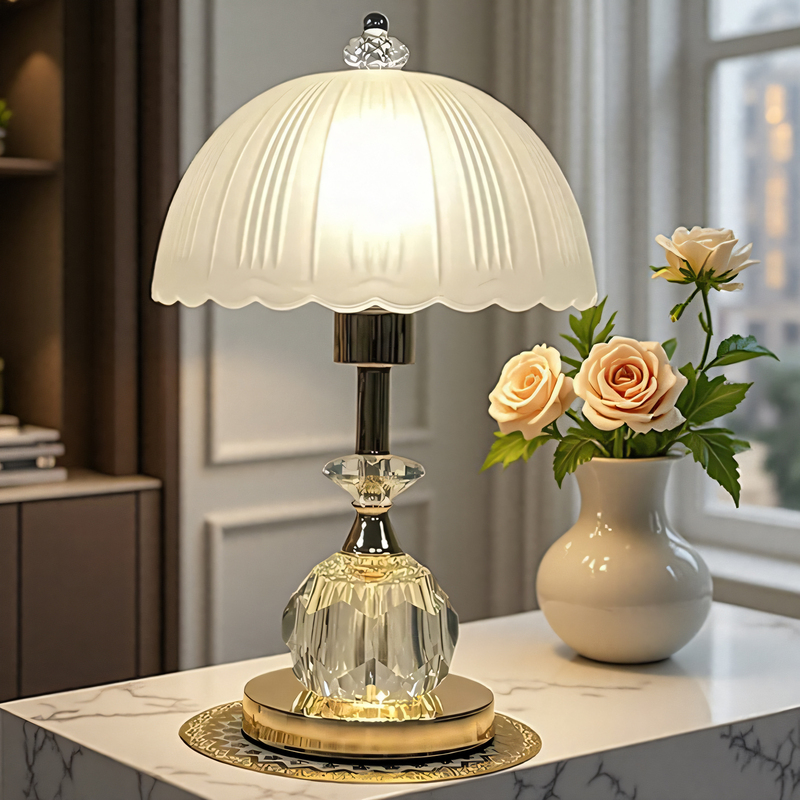 Modern Minimalist Crystal Table Lamp, Bedroom Light Luxury High-End Bedside Lamp, Master Bedroom 2026 New Model, Everlasting Light, Wedding Gift Lamp