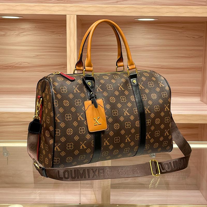 Hong Kong Brand Short-Distance Travel Bag 2026 New Model Genuine Leather Large-Capacity Handbag Fashionable Business Trip Luggage Bag for Men and Women