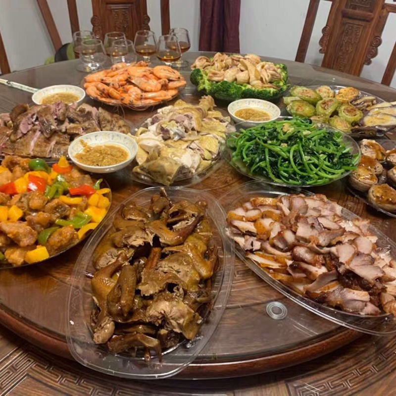 Disposable Plates for Serving Food, Hard Plastic Round Dinner Plates for Home Use, Red for Banquets, Weddings, Picnics, and Barbecues