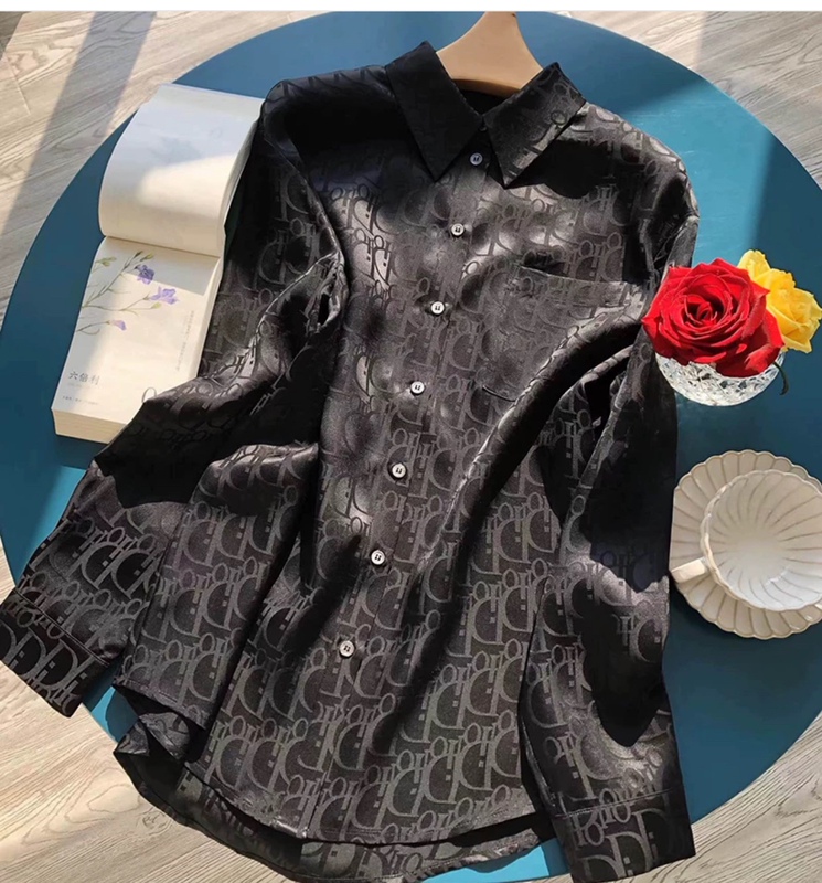 Italian Haute Couture Brand D's Classic Printed Silk Shirt for Women, Mid-Length Long-Sleeve Elegant Top for Spring and Autumn Italian Haute Couture Brand D's Classic Printed Silk Shirt for Women, Mid-Length Long-Sleeve Elegant Top for Spring and Autumn