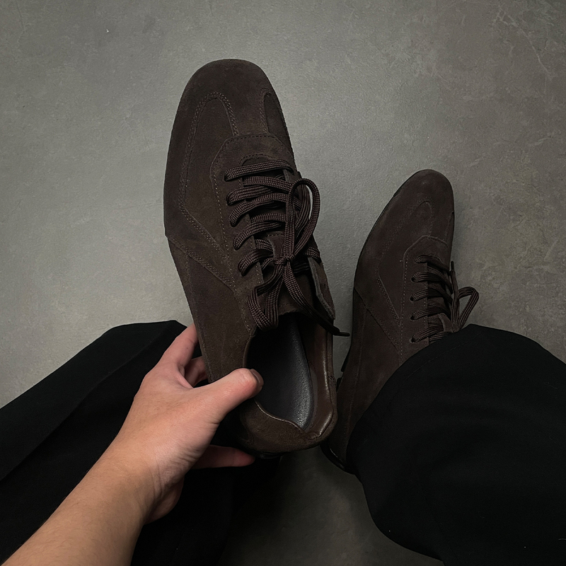 Old Money Style Brown Suede German Training Shoes for Men, Minimalist Retro High-End Boxing Training Shoes, British Thin-Soled Casual Shoes