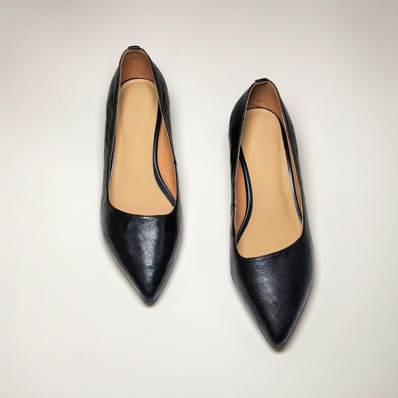 Sheepskin Version ~ Wide and Fat Feet, Large Size High Heels for Women, Stiletto Heels That Don'T Tire the Feet, Black Commuting Pointed-Toe Shoes, Size 41, Extra Wide 43