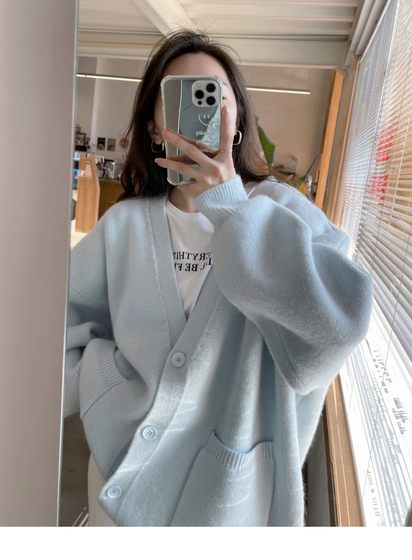 温柔蓝色奶系秋冬毛衣女2023新款慵懒风宽松V领针织开衫外套上衣