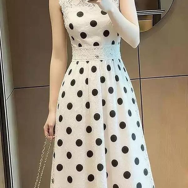 French-Style Gentle Sleeveless Polka-Dot Lace Dress for Women, Waist-Cinching and Slimming, White Lace Mid-Length Elegant Dress