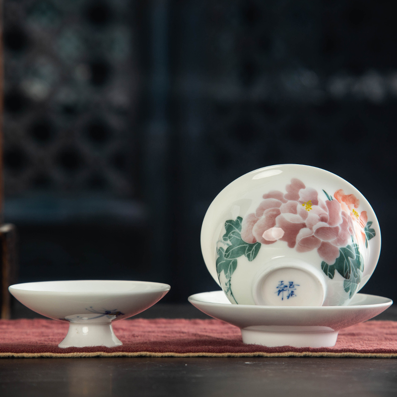 Tureen ceramic bowl tea cups three Tureen kung fu tea set only worship under glaze colorful porcelain tea cups