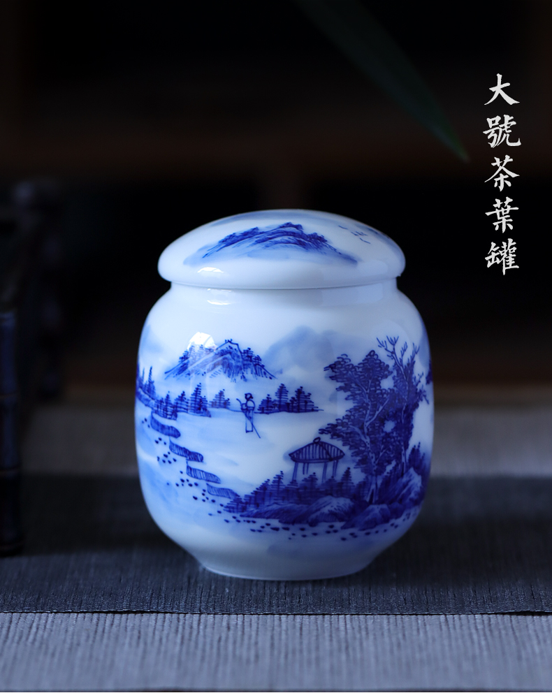 Jingdezhen blue and white landscape hand - made Chinese style restoring ancient ways seal save tea caddy fixings size box of tea