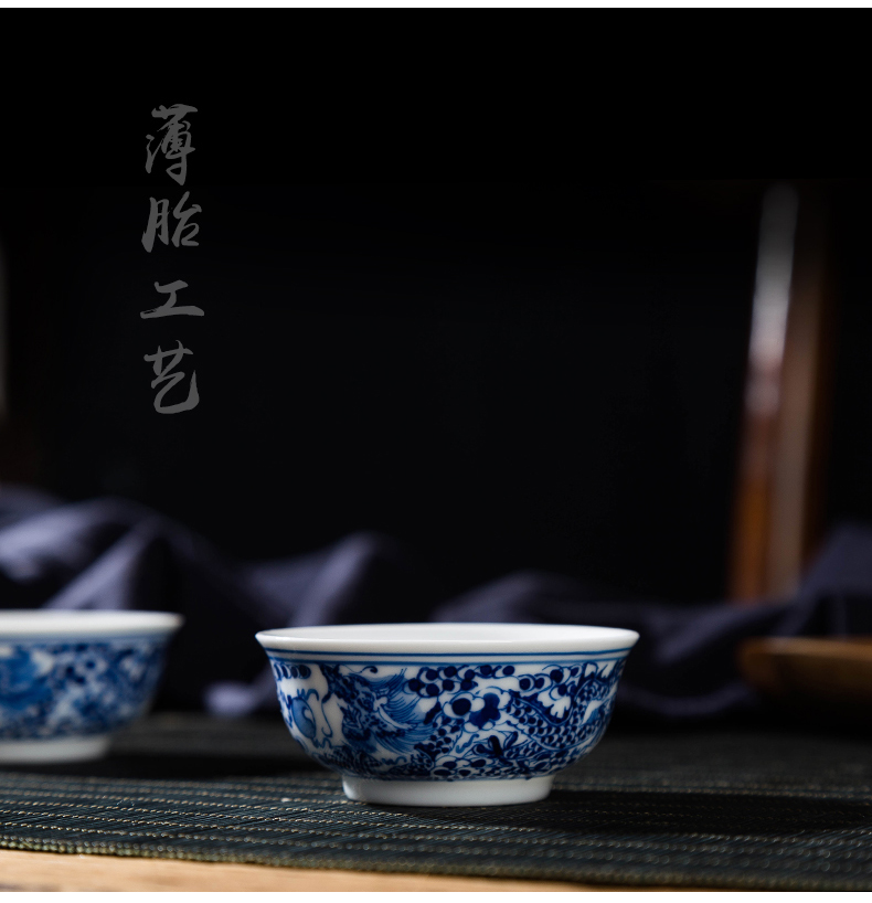 Jingdezhen ceramic sample tea cup hand - made kung fu of blue and white porcelain teacup personal single cup cup master cup small bowl