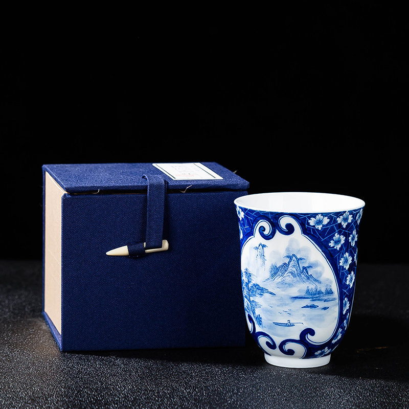 Hand made blue ice mei landscape master ceramic cup sample tea cup high domestic cup of large tea pu 'er tea cups