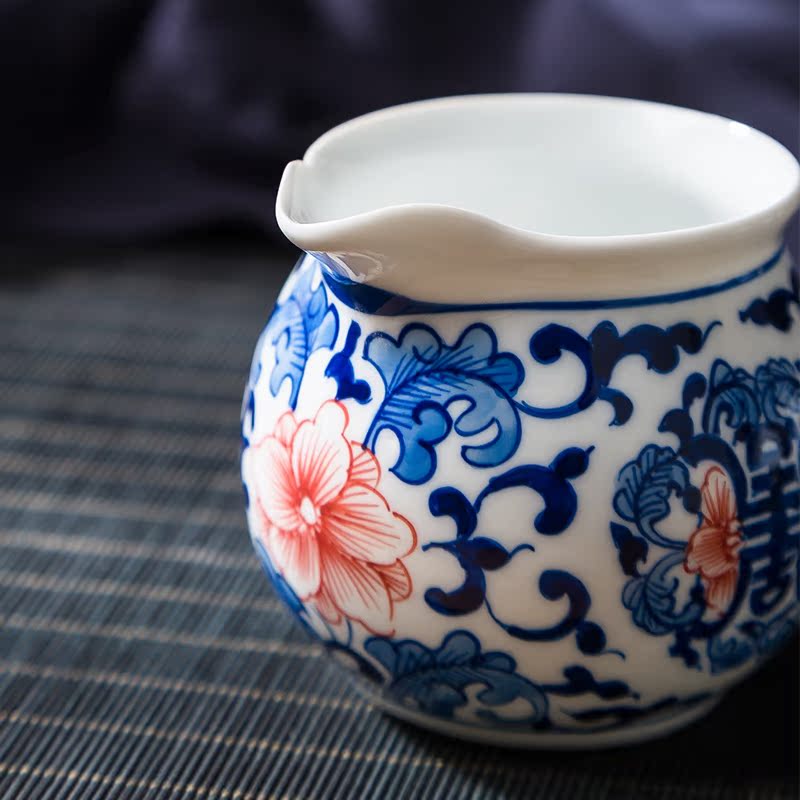 Jingdezhen blue and white youligong hand - made ceramic group long - lived kung fu tea tea ware accessories points well fair keller cup