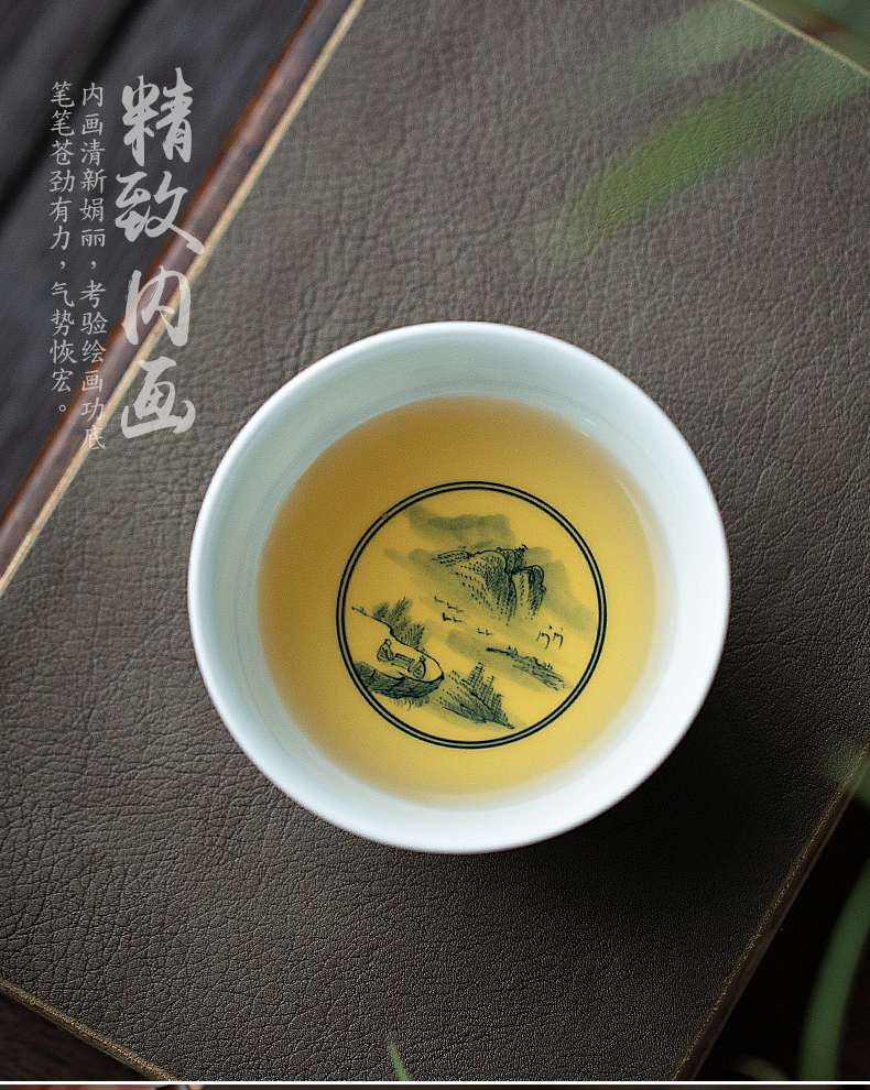 All hand blue and white landscape master cup of jingdezhen ceramic hand - made kung fu tea cup single cup sample tea cup