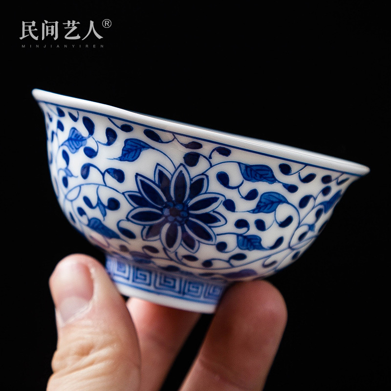 Hand drawing Master's Cup Jingdezhen Ceramic Gongfu Tea Cup Qinghua Porcelain Tasting Cup Personal Cup single Cup Large Number of Home