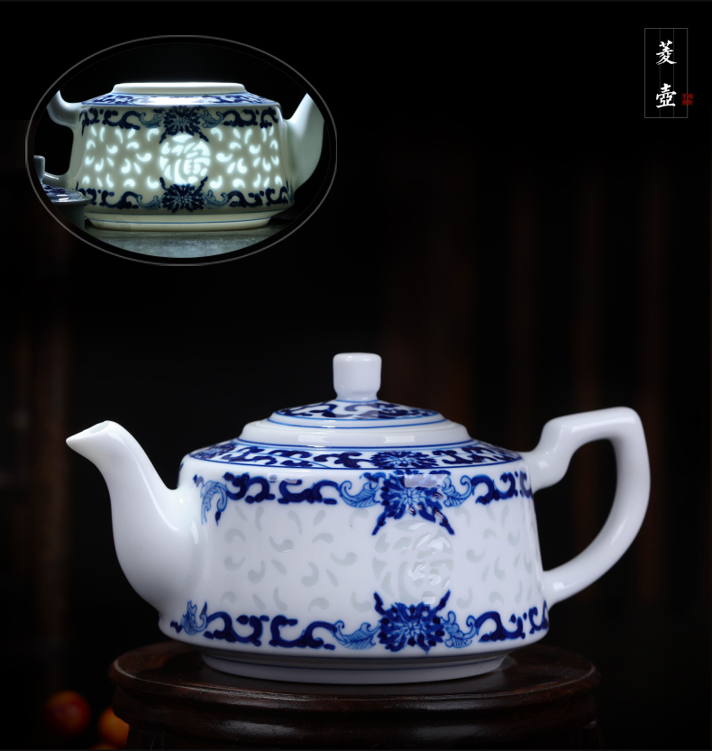 Jingdezhen blue and white and exquisite hand - made exquisite ceramic teapot kung fu tea tea, large - capacity single pot teapot