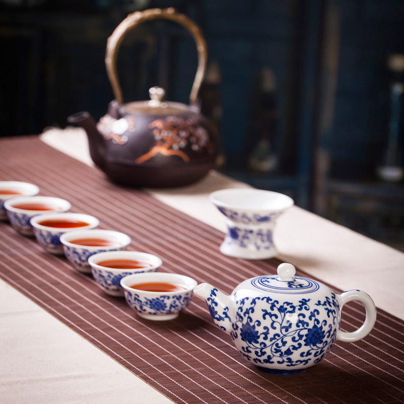 Jingdezhen ceramic tea set with tea tray sample tea cup teapot) fair keller kung fu tea set